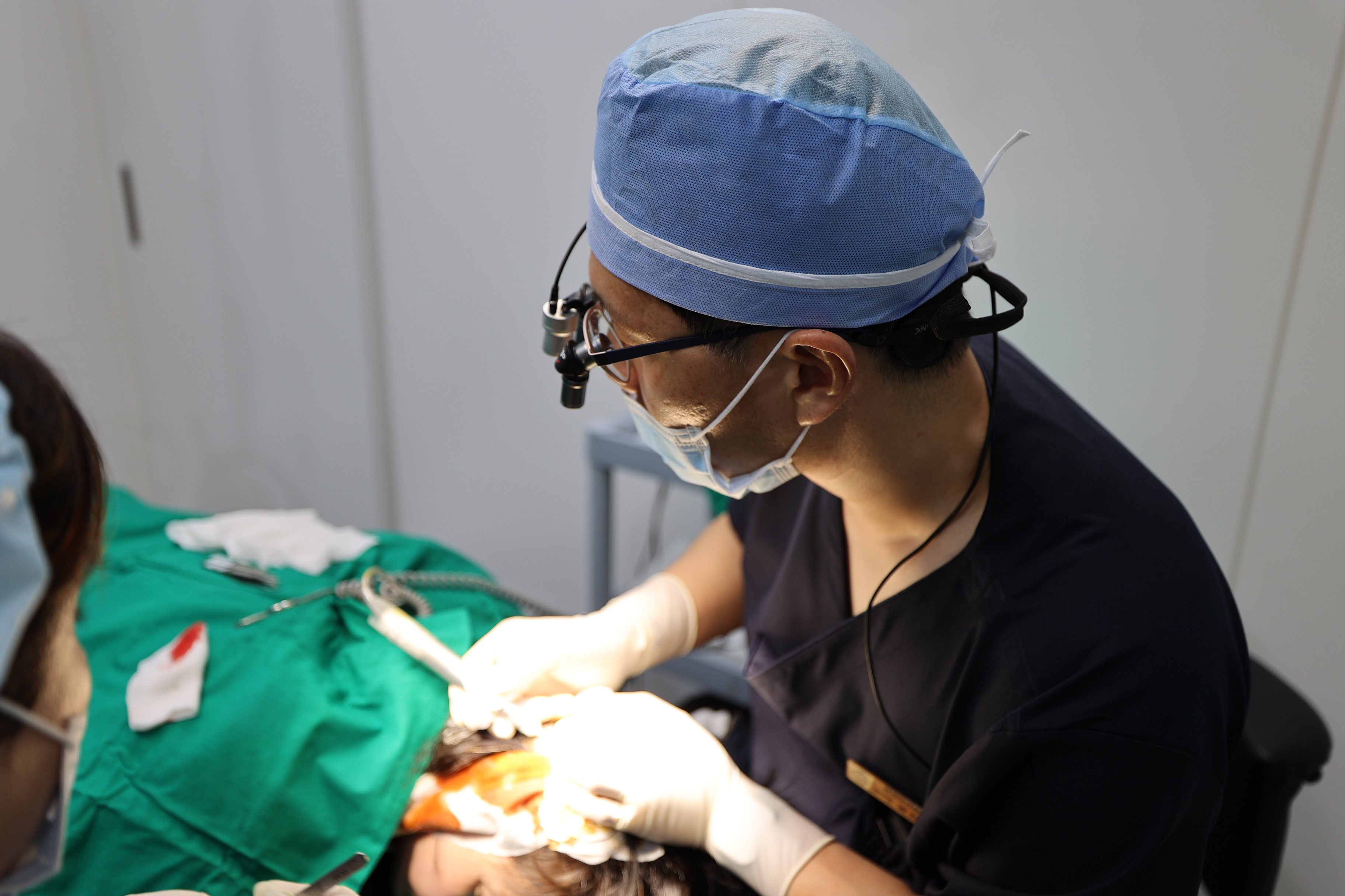 신논현 모발이식 상담 받아볼 만한 병원